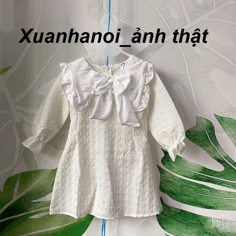 Váy bé gái chất dạ vân nổi cổ sen vuông bản to gắn nơ 2 mầu Hồng và Trắng XHN1071