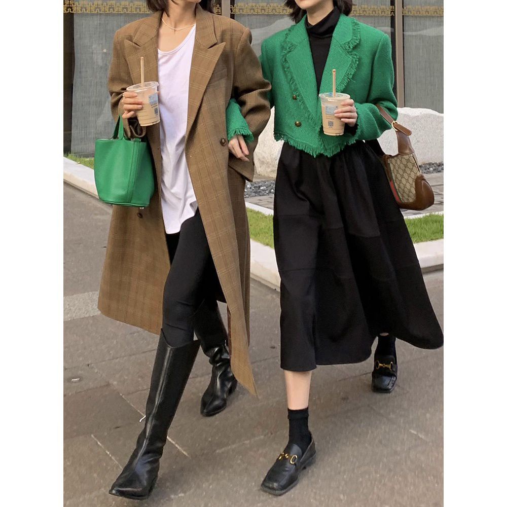Áo Khoác Dáng Ngắn Phối Tua Rua Thời Trang Xuân Thu Cho Nữ