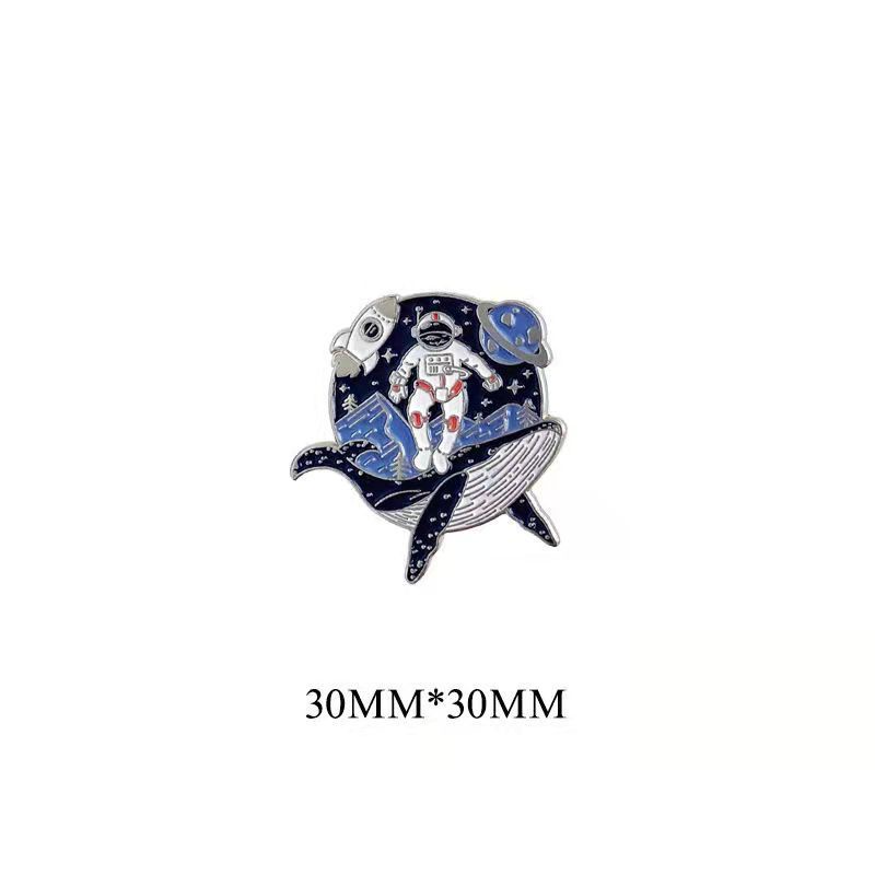 Huy Hiệu Cài Áo Hình Cá Voi Phi Hành Gia Hoạt Hình Đáng Yêu Bằng Kim Loại
