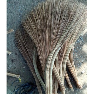 Chổi dừa quét sân, vườn