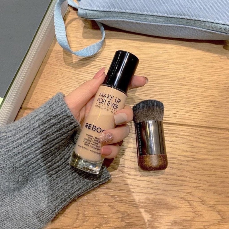 Kem nền Makeup Forever Reboot