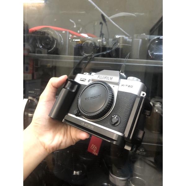 MÁY ẢNH FUJIFILM X-T20 BODY/ BẠC