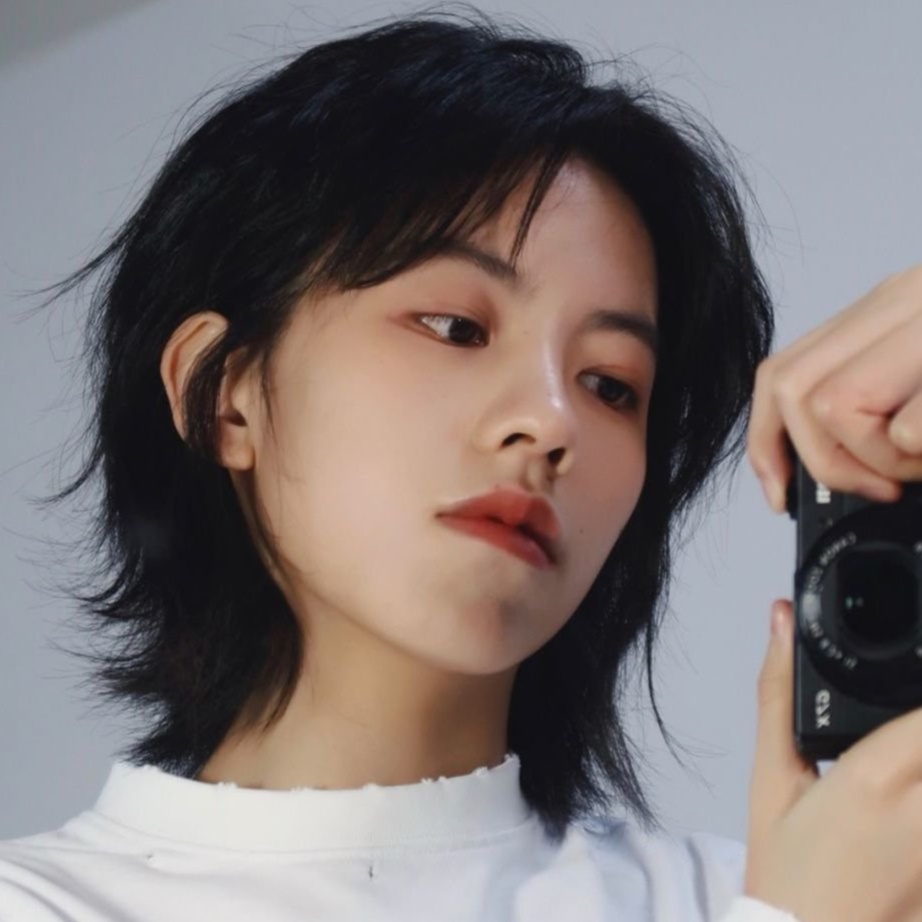 Bộ Tóc Giả Ngắn Xù Tự Nhiên Có Đuôi Sói Phong Cách Lolita Sống Động Như Thật Cho Nam / Nữ