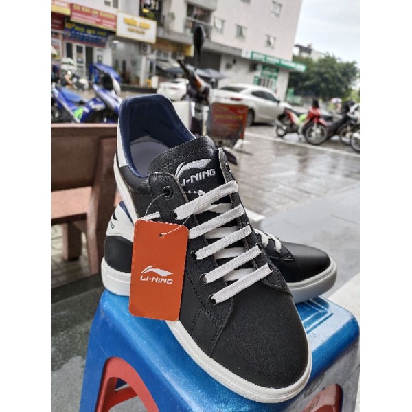 Giầy sneaker   đã thật xịn sò