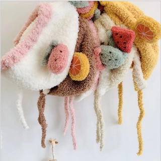 Mũ lông cừu hình hoa quả cho bé cutu cũng sỉu có bịt tai