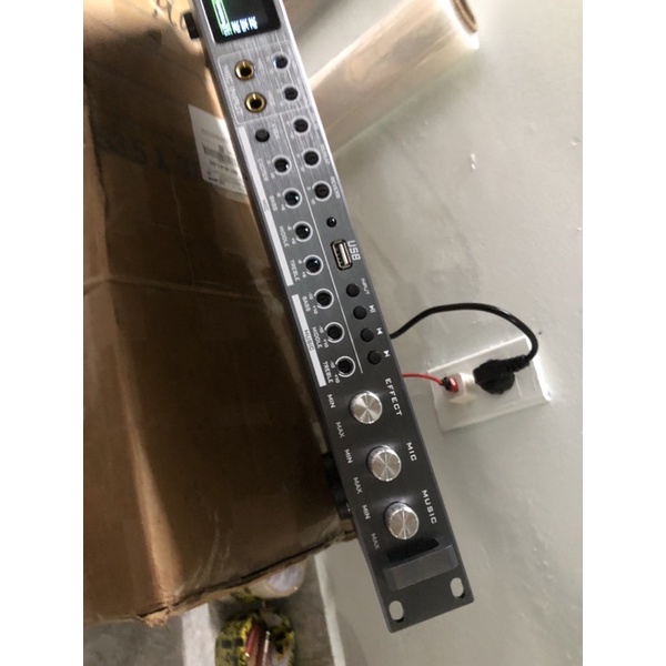 Vang số chỉnh cơ cao cấp JBL K350