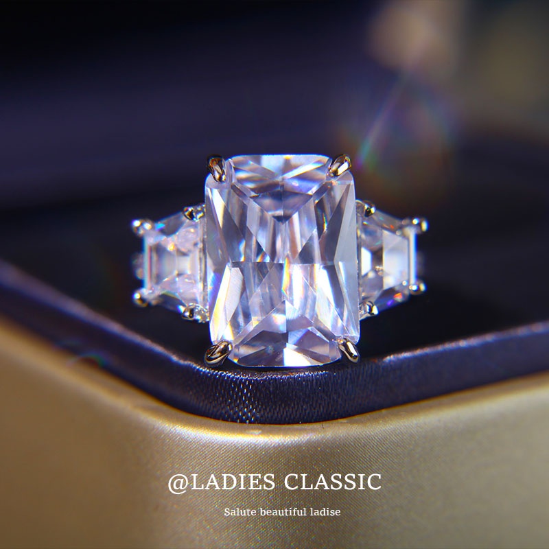 Bộ Nhẫn Cưới Đính Đá Zircon Hình Vuông Cỡ Lớn Sang Trọng Thời Trang Cao Cấp