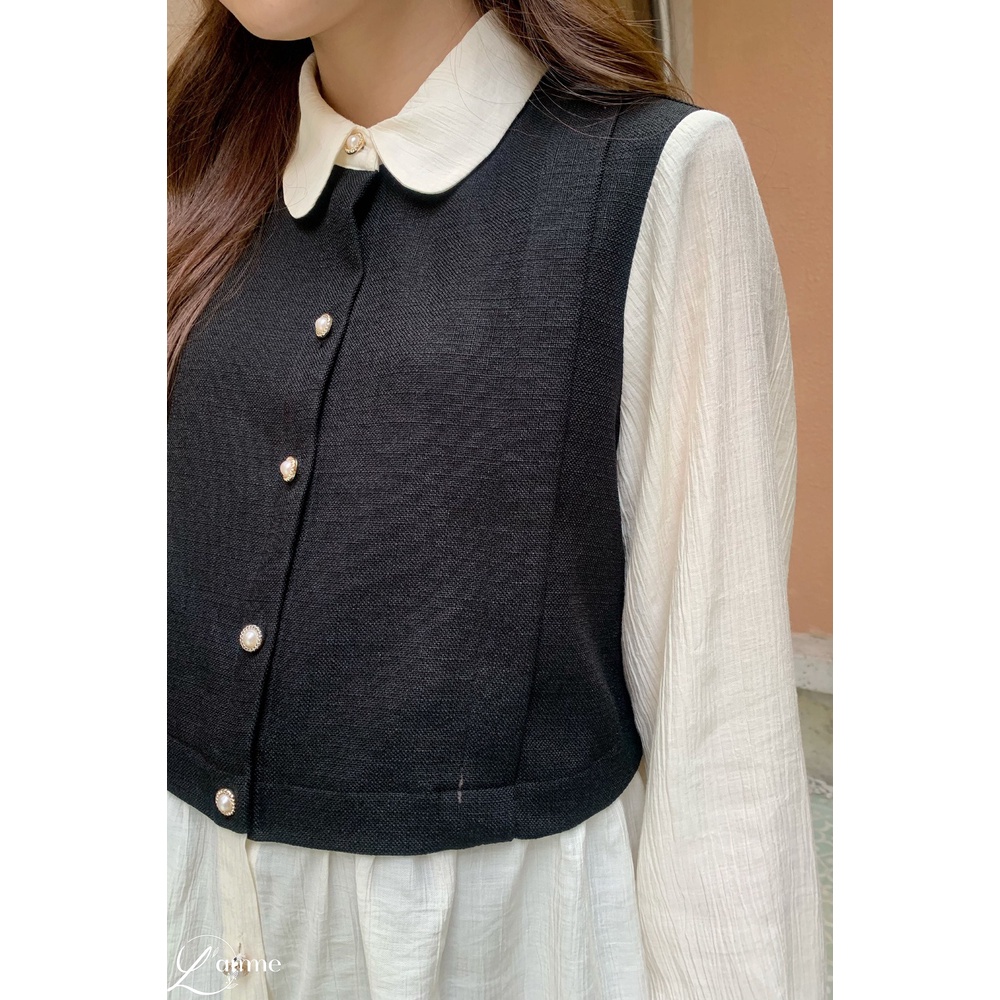 Áo bầu MARA SHIRT tay đũi phối vải bố xước, kiểu dáng lịch sự, phù hợp môi trường công sở thiết kế bởi LAMME