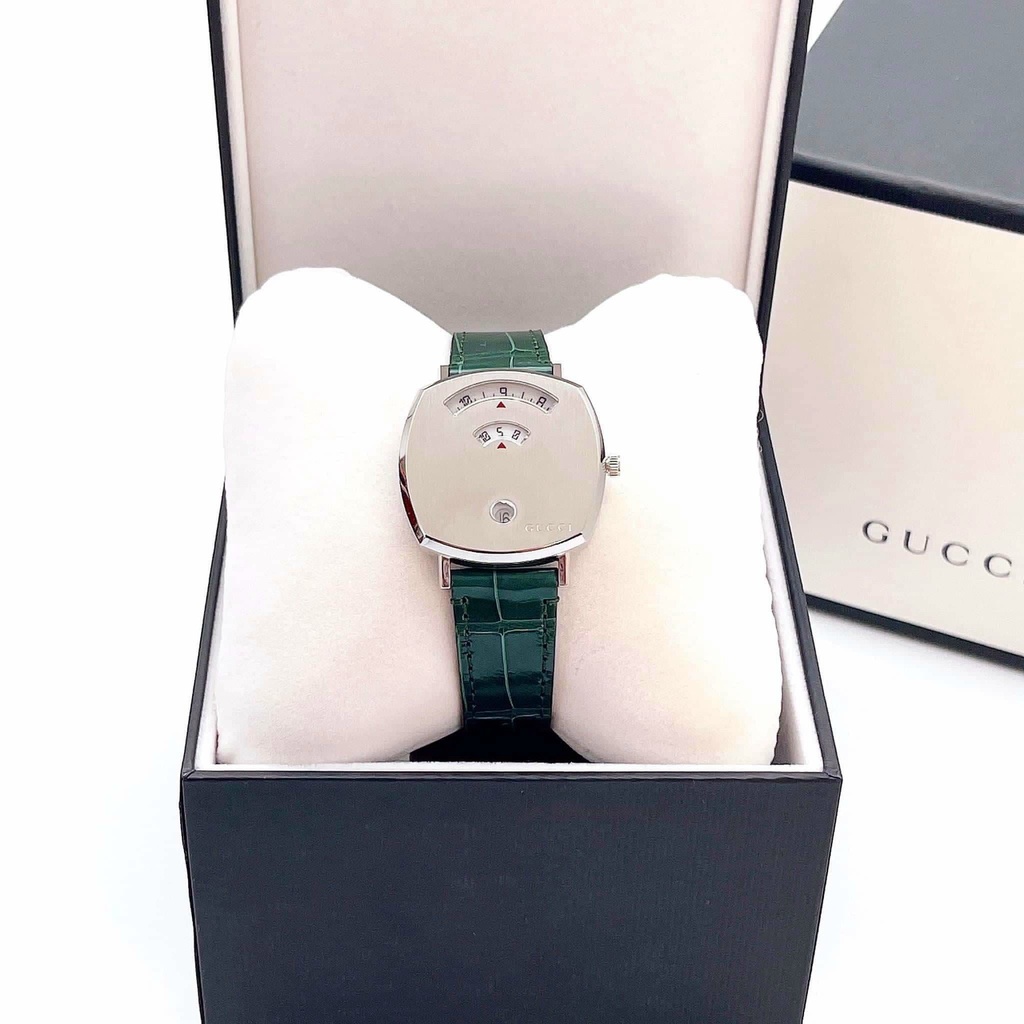 Đồng Hồ Nữ Gucci Grip Quartz Silver Dial Ladies YA157404
