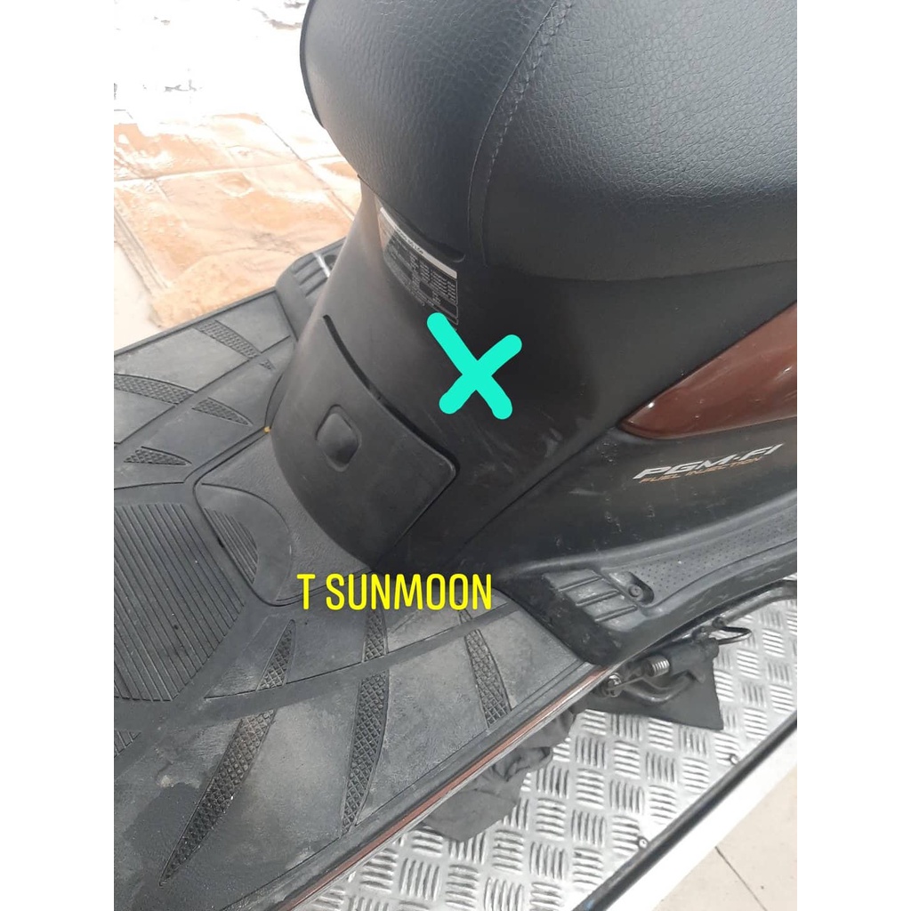 ốp nhựa trung tâm ốp dưới yên lead 110 honda