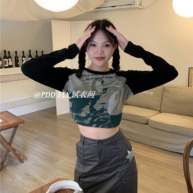 COZOKC COZOK Áo thun crop top COZOK tay dài in họa tiết phong cách vintage thời trang trẻ trung