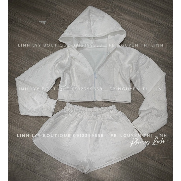 Bộ áo croptop mũ phối quần sooc đi phố