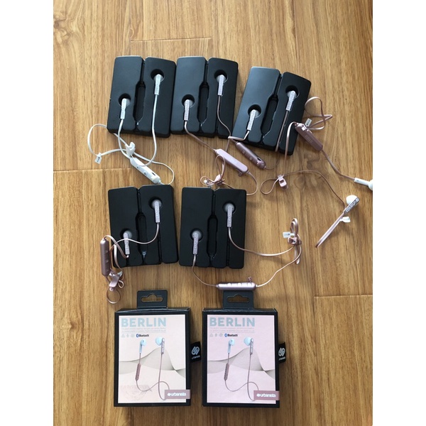 tai nghe bluetooth Urbanista Berlin chính hãng