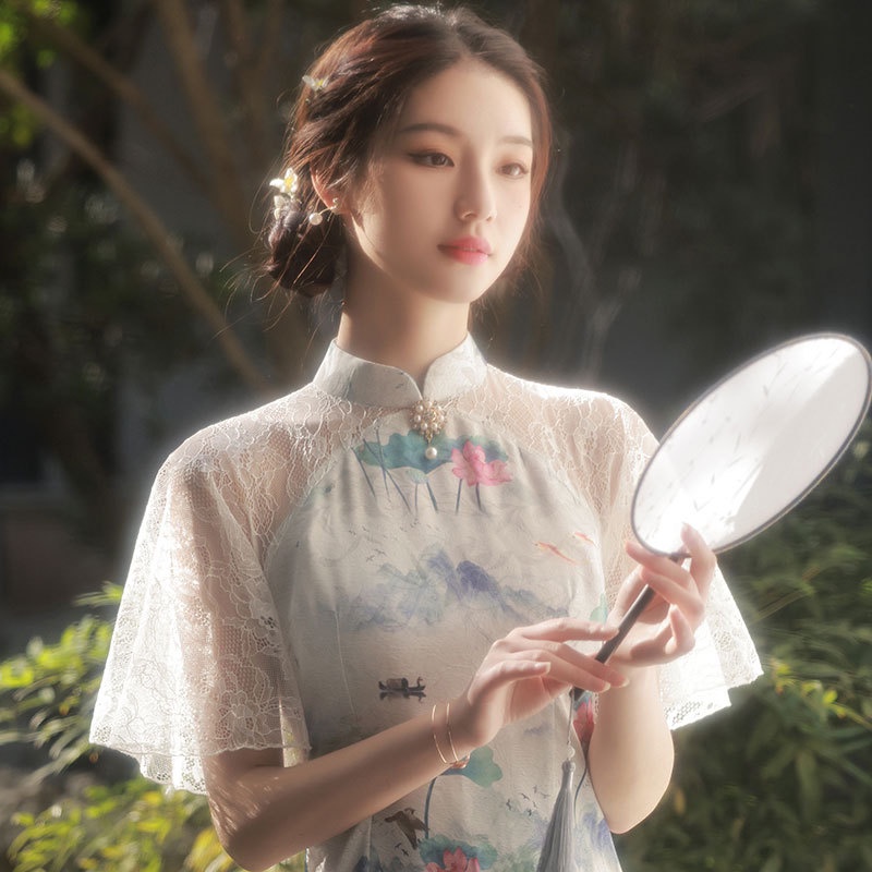 Sườn xám cách tân nữ hán phục đầm sườn xám truyền thống hoa xanh tay phối ren màu hè từ 45--65 kg