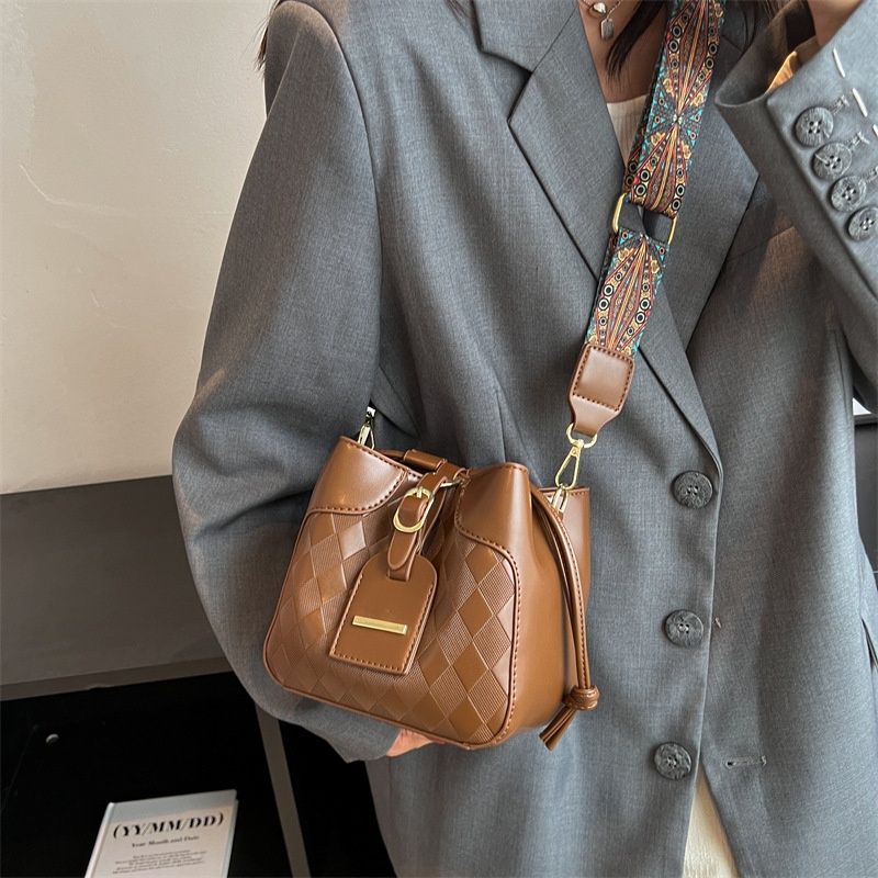 Túi Đeo Vai Dây Rút Bản Rộng Phong Cách vintage Cho Nữ