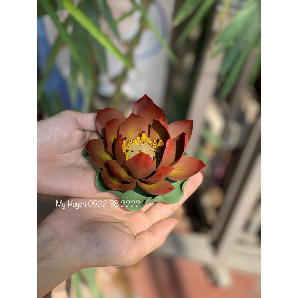 Hoa sen sứ, Hoa thả bát Minh Đường Tụ Thủy, HOA SEN SỨ CÓ LỖ CẮM TRẦM - NHANG