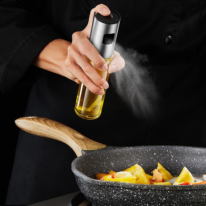 Bình Xịt Dầu Ăn Chất Liệu Thủy Tinh Tiện Lợi Sử Dụng Dung Tích 100ml Thiết Kế Nắp inox Sáng Bóng Cao Cấp