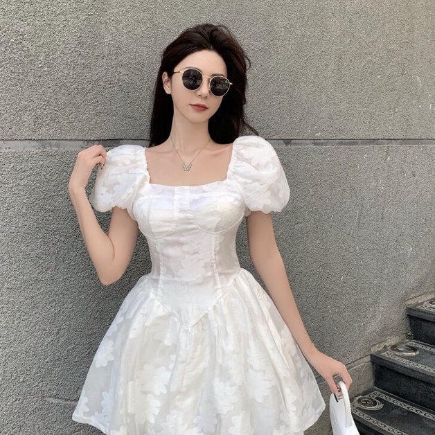 Đầm dạo phố váy ngắn dễ thương chất ren hoa tay bồng dáng - NV293