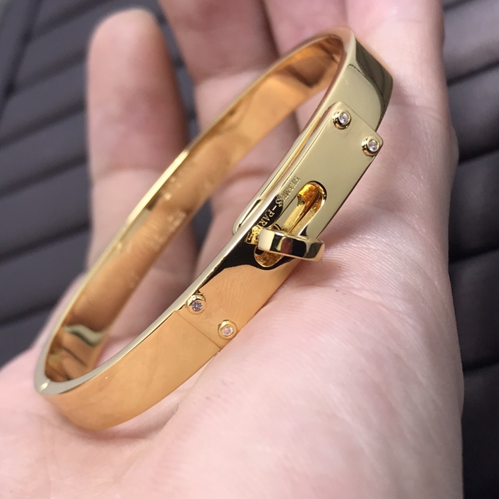 Hàng Mới Về Mới Vòng Tay Hình Mũi Heo Độc Đáo 17CM