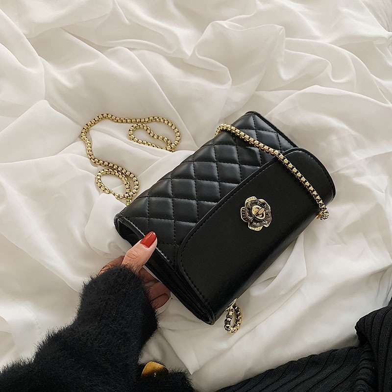 Túi Đeo Vai Bằng Da Mềm Phối Dây Xích Thời Trang Hàn Quốc Cho Nữ