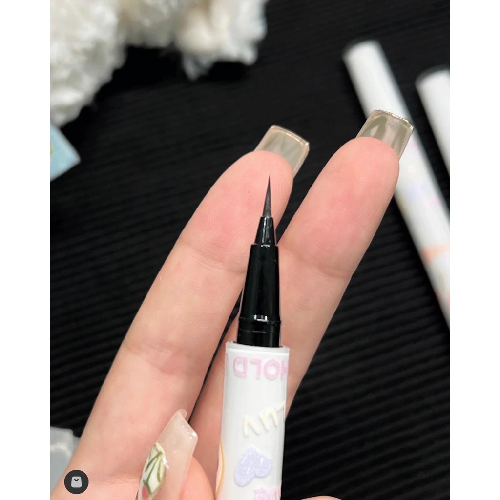 Bút kẻ mắt Hold Live Flower