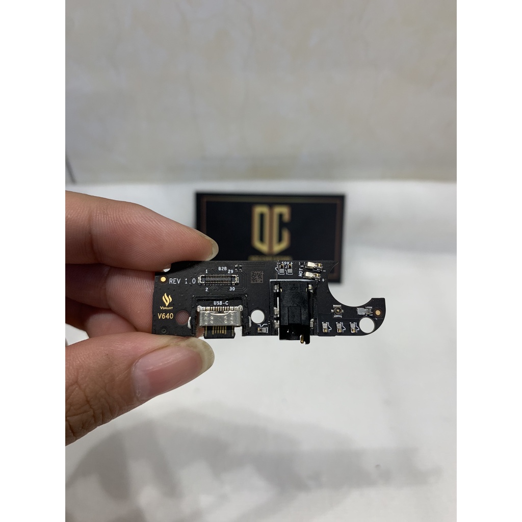 Cụm chân sạc Live 4/ vsmart live 4 HÀNG CHÍNH HÃNG