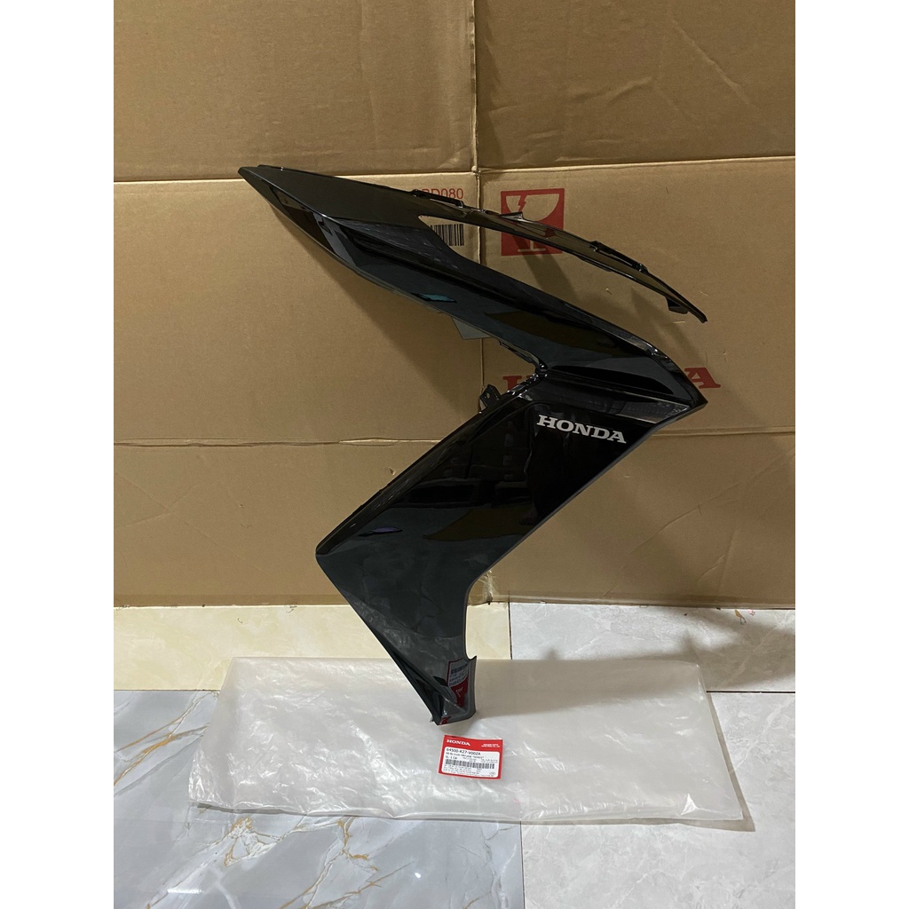 Cánh yếm bên phải - bửng yếm HONDA AIR BLADE 125 năm 2012-2014 màu Đen bóng. -YR322C 64500K27V00ZA