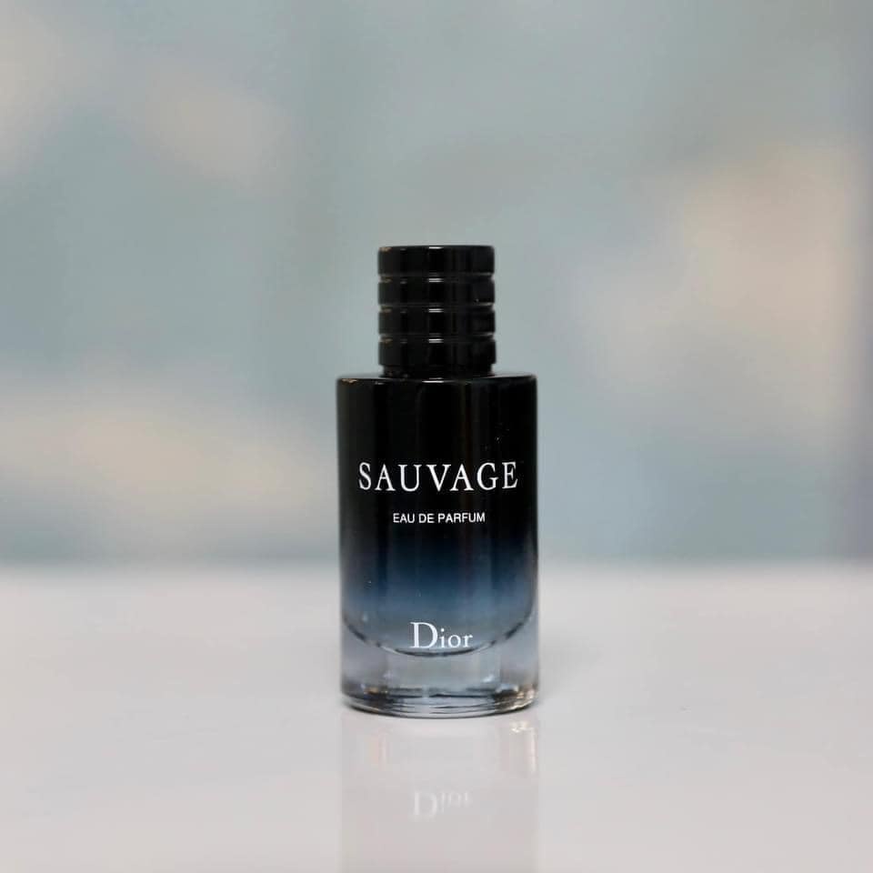 Nước Hoa 𝐃i𝐎𝐑 𝐒𝐀𝐔𝐕𝐀𝐆𝐄 EDP