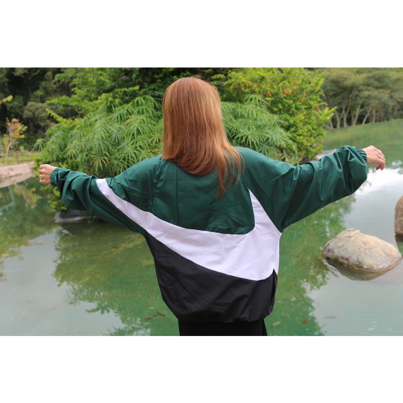 Áo Khoác Jacket Nike Swoosh Woven Vintage Nam Nữ Vải Dù 2 Lớp Cao Cấp LBsar