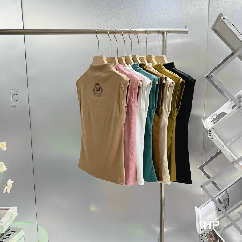 Áo thun 3 lỗ cổ lọ thêu chữ H chuẩn đẹp