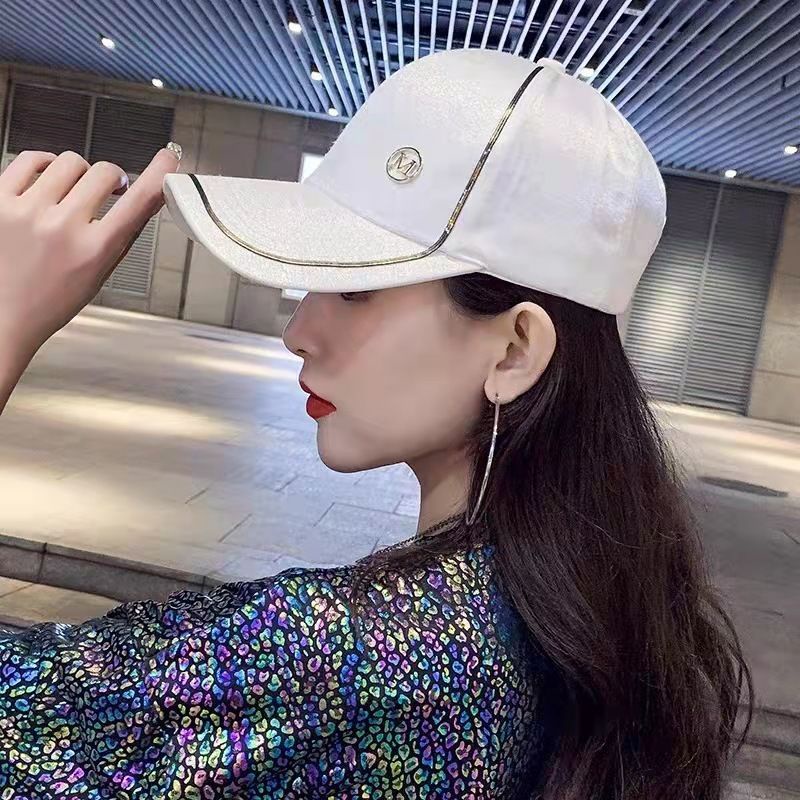 Mũ Rộng Vành Chống Nắng Đính Đinh Tán Chống Tia Cực Tím Phong Cách Mới Thời Trang Cho Nữ