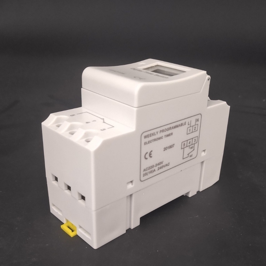 Công tắc hẹn giờ điện tử THC15A