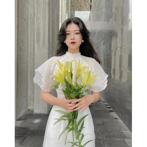 Áo dài voan tơ tay cánh tiên màu trắng cách điệu