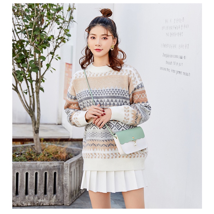 Túi đeo chéo nhỏ dành cho nữ có đính hạt châu S4 T138