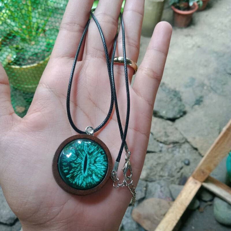 Vòng cổ Mặt Hình Mắt Quỷ Bằng Thép Không Gỉ