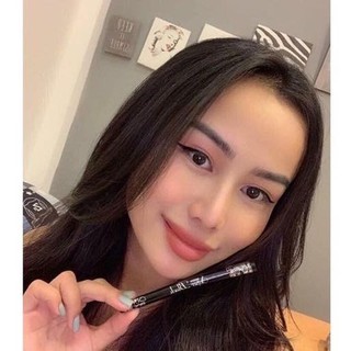 Kẻ mắt Mistine Super Black Eyeliner Flow Power