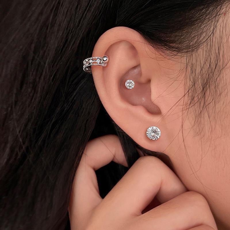 1 chiếc bông tai bạc chui 2 đầu bi, bông tai hình trái tim chui bi bạc 925 Blackmeo