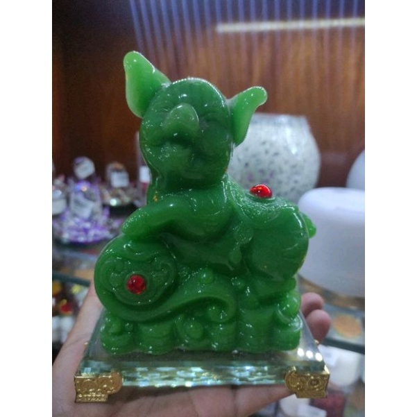 Heo chiêu tài lộc đế kiến