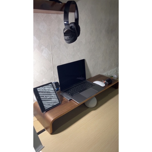 Kệ màn hình máy tính, Kệ Tivi Dài 80 cm, Gỗ uốn cong Plyconcept Monitor Stand U800 - Màu gỗ Walnut