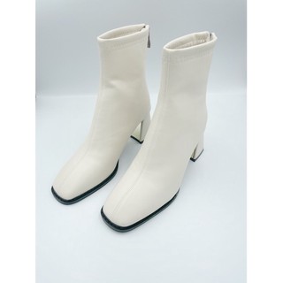Giày bốt / boot nữ đế vuông cao cấp màu đen, kem fullbox