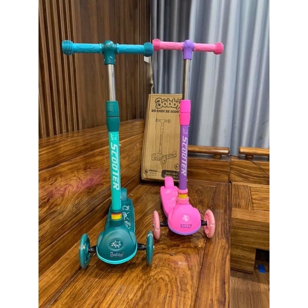 Xe scoter siêu xịn xò