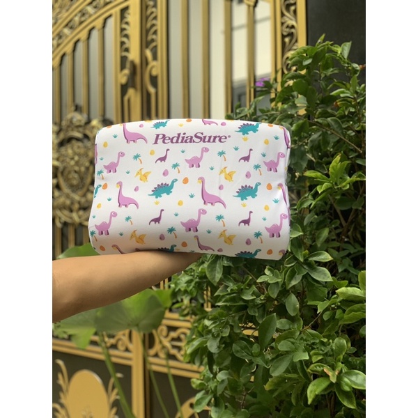 Gối nằm cao su non cho bé