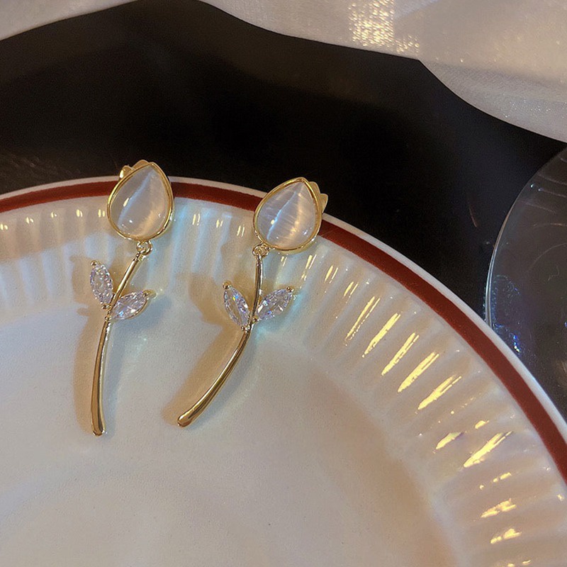 Bông Tai Mạ Bạc Hình Hoa Tulip Đính Đá Opal Sang Trọng Phong Cách Hàn Quốc