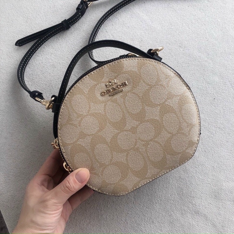 Túi Coach Dáng Tròn