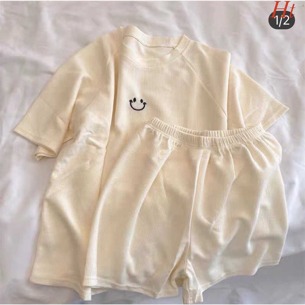 Set Đồ Nữ Áo Phông Quần Ống Rộng Mặt Cười, Đồ Bộ Nữ Đồ Mặc Nhà Chất Cotton Form Rộng