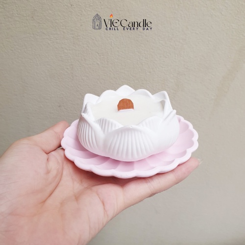 Nến Thơm Hoa Sen MESMERIC Sáp Dừa Tinh Dầu Thiên Nhiên - Nến Thắp Hương Ban Thờ Không Khói