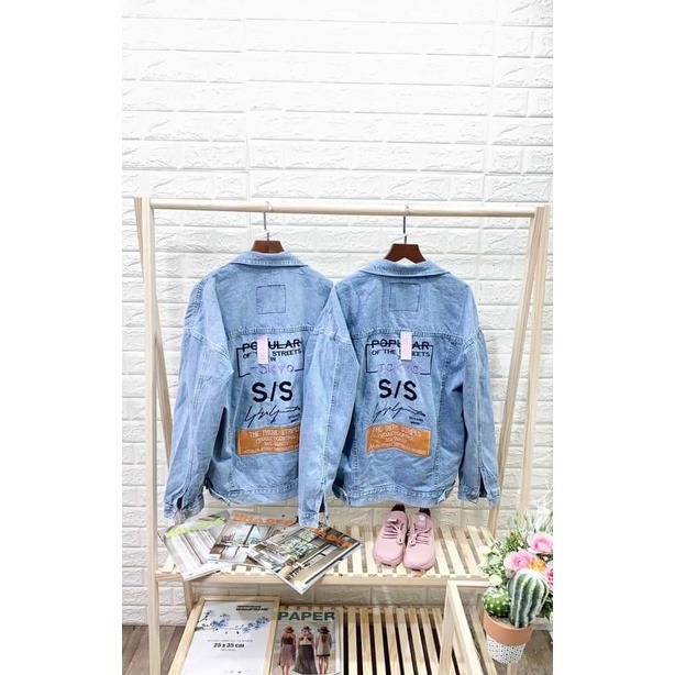 Áo khoác jean nam màu xanh nhạt chất liệu jeans bò cao cấp co dãn nhẹ form dáng đẹp kiểu Hàn Quốc