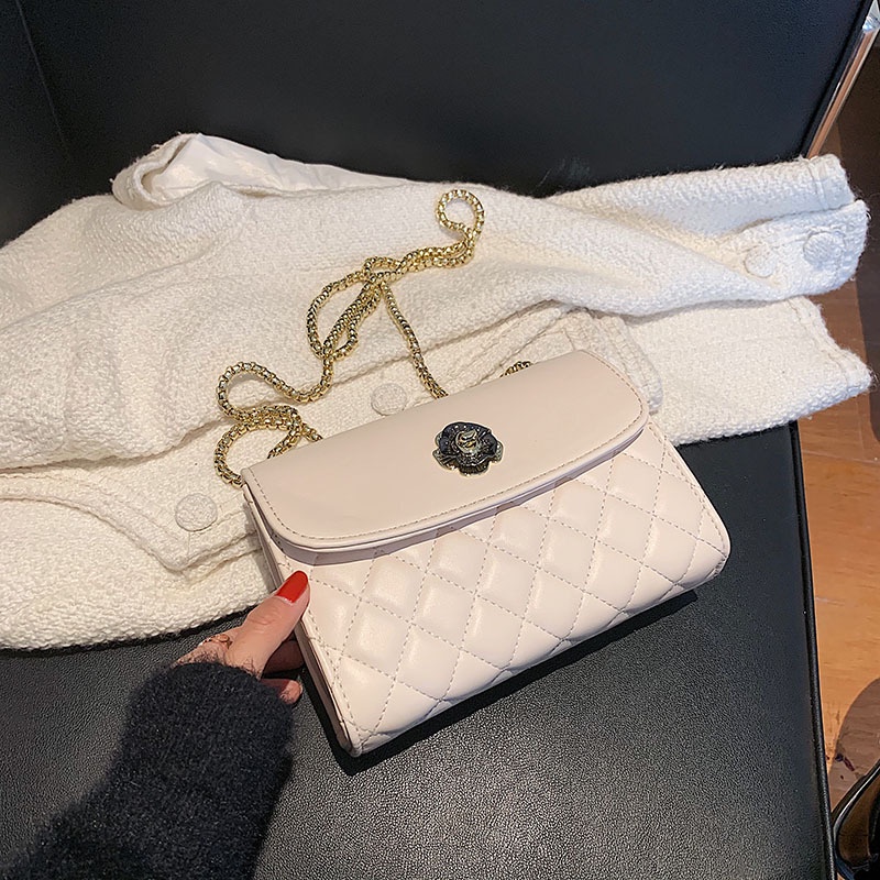 Túi Đeo Vai Bằng Da Mềm Phối Dây Xích Thời Trang Hàn Quốc Cho Nữ