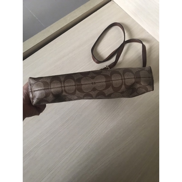 Túi đeo chéo COACH