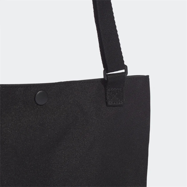 Túi cầm tay Adidas Satchel Classics - Đen